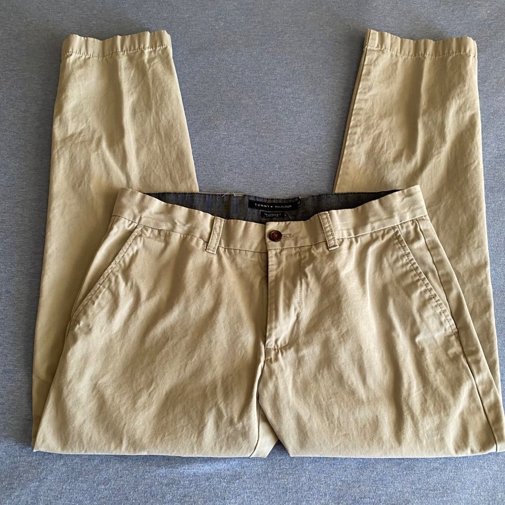 Tommy Hilfiger Pants 32x30 Tailored Fit Chino Pants